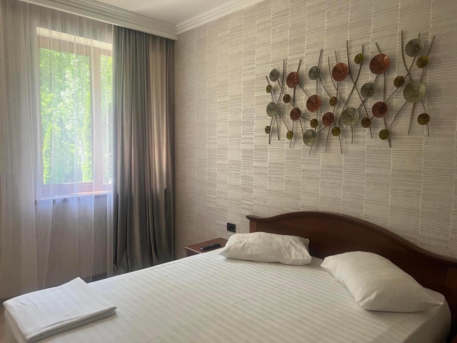 Park Avenue Hotel Jerevan Eksteriør bilde