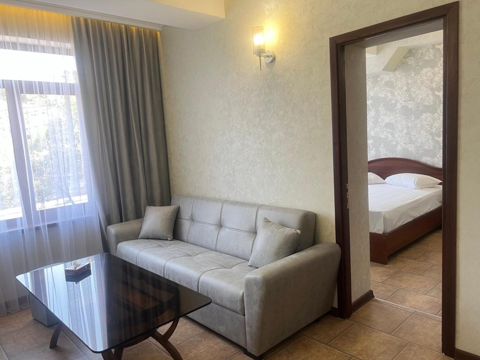Park Avenue Hotel Jerevan Eksteriør bilde