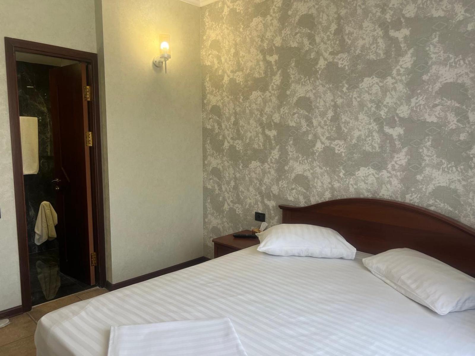 Park Avenue Hotel Jerevan Eksteriør bilde