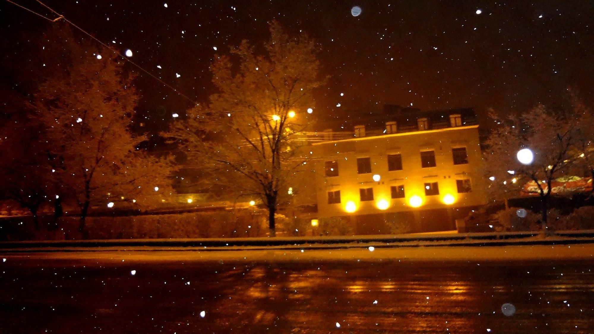 Park Avenue Hotel Jerevan Eksteriør bilde